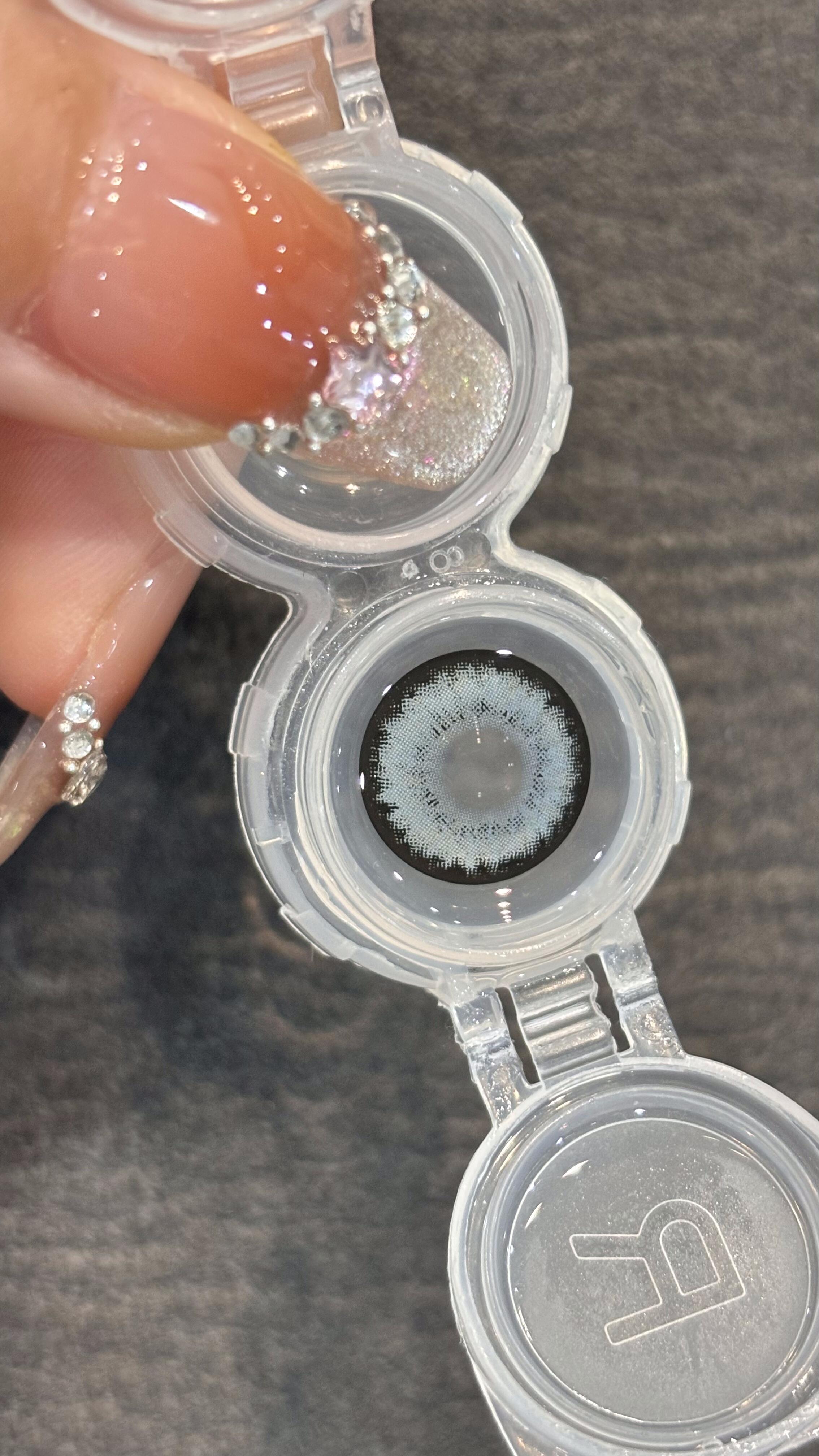 KiraFairy黑羚羊灰14.5mm 灰色半年抛美瞳 自带坏猫感既可爱又御姐 - VVCON美瞳网