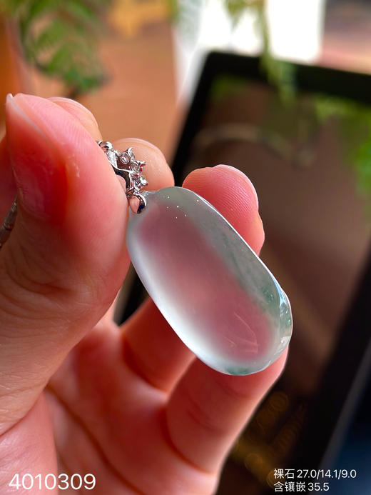 4010309，福瓜吊坠。具体价格微信咨询 商品图5