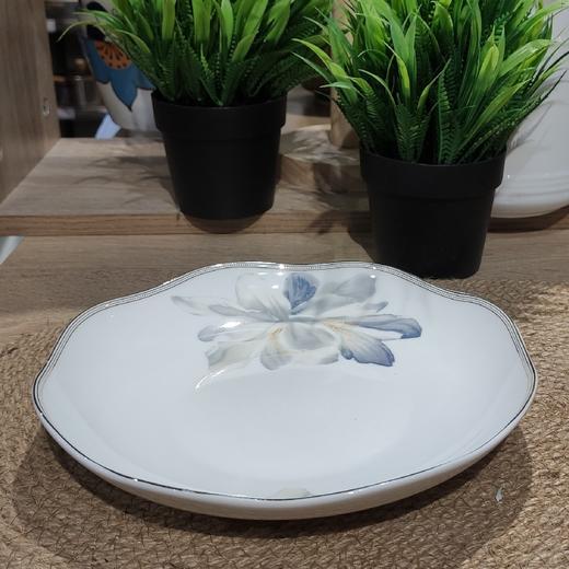 兰贵人骨质瓷8英寸荷口盘 商品图0