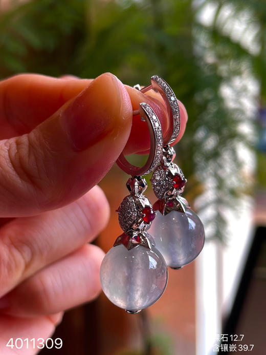 4011309，珠子耳坠。具体价格微信咨询 商品图0