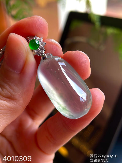 4010309，福瓜吊坠。具体价格微信咨询 商品图2