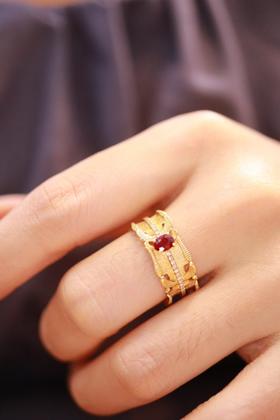 0.37克拉红宝石戒指
