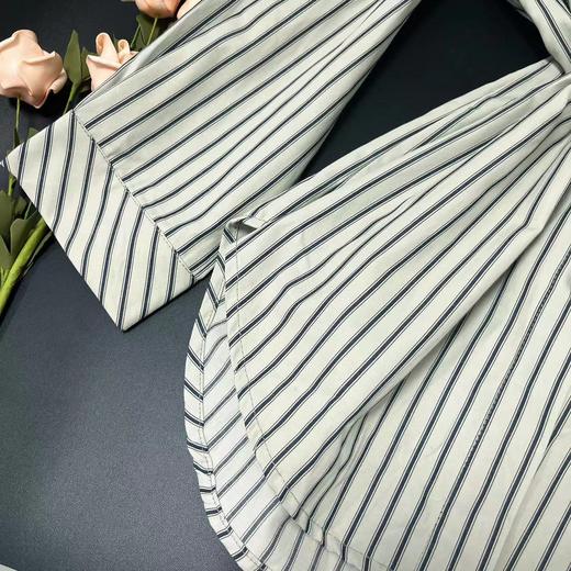 【秋上新】中长韩系条纹衬衫-喜出 商品图3