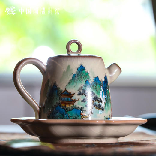 问鼎哥窑致巧款小秦权壶（青绿山水） 商品图3