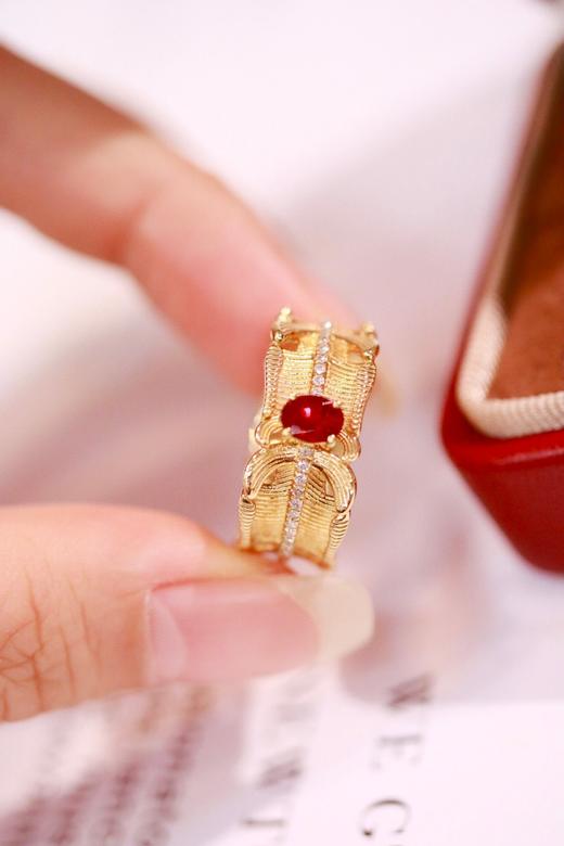 0.37克拉红宝石戒指 商品图4