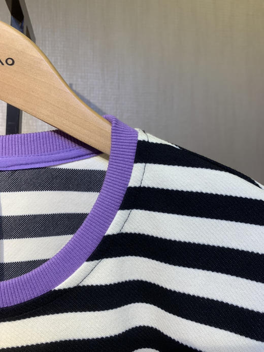 水淼2024秋冬新款黑白条猫咪针织衫9028 商品图5