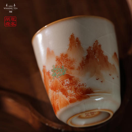 龙泉问鼎彩绘哥窑天水杯（梵红山水） 商品图1