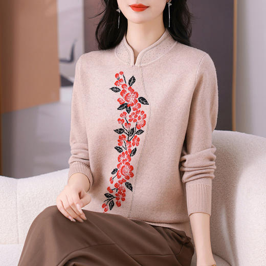 CC-MS-6901宽松2024年新款秋冬针织小衫绣花国风时尚毛衣立领盘扣上衣 商品图1
