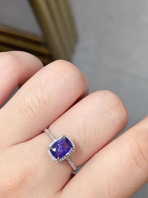 1.35克拉蓝宝石戒指 商品图0