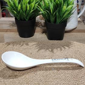 美好生活骨质瓷大勺