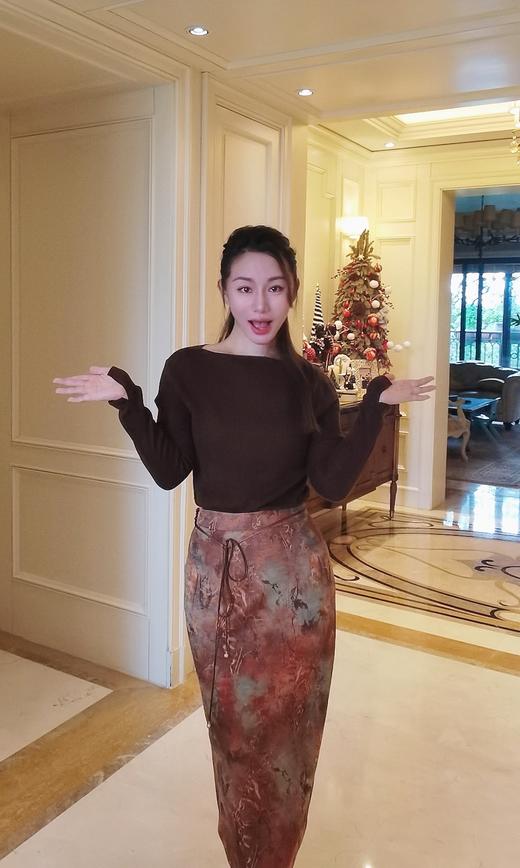 逸红颜明月优选 #一字领坑条无缝针织衫「秋之」含山羊绒，贴身穿柔软舒适 商品图0