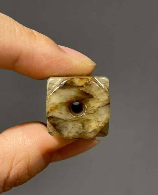 黑褐沁白玉素面琮形勒子，顺丰包邮 商品图7