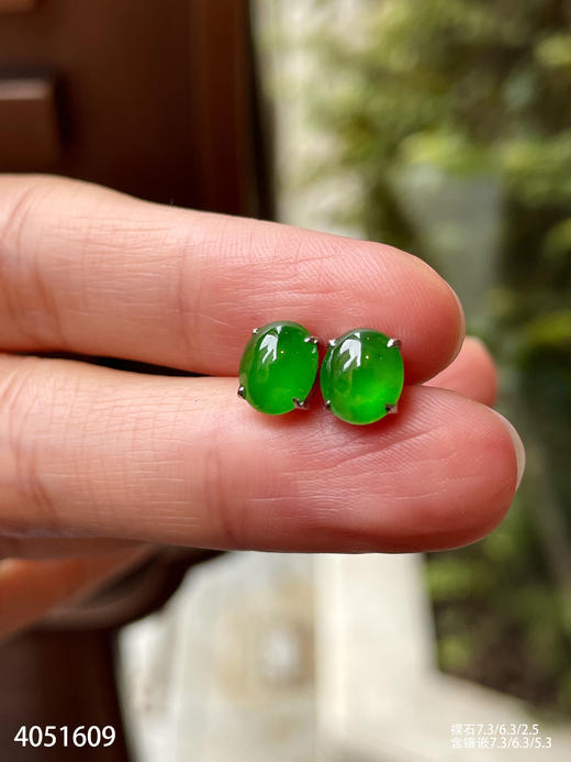 4051609，蛋面耳钉。具体价格微信咨询 商品图3
