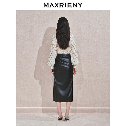 【贵雅日常-商场同款】MAXRIENY复古抽褶性感线条开衩半身裙(货号:MC85SK556) 商品图3