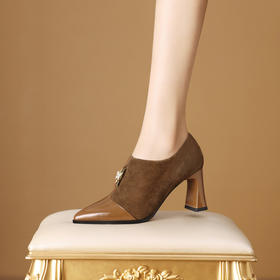 【预售5天】真皮单鞋羊翻皮复古尖头粗跟短靴女秋春季新款深口中跟及踝靴HY&H3501