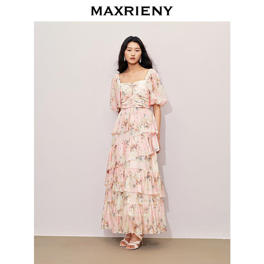 【 浪漫上新-商场同款】MAXRIENY大方领浪漫复古抽褶连衣裙(货号:MC85DR368) 商品图1