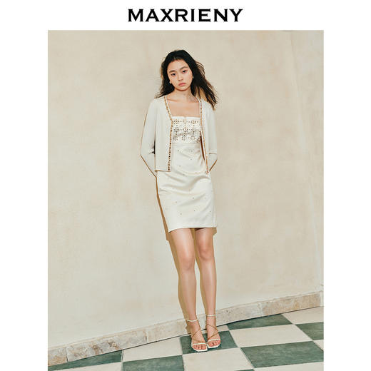 【商场同款-都市华丽日常】MAXRIENY宫廷复古风亮片开衫外套(货号:MC85JA029) 商品图1