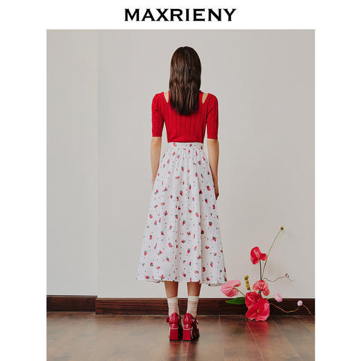 MAXRIENY夏日柔美木耳边镂空小红莓针织开衫上衣(货号:MC88SW309) 商品图3