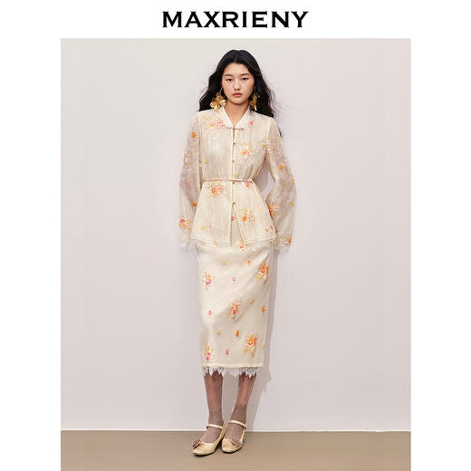 【商场同款】MAXRIENY中式甜美风欧根纱上衣重工绣花衬衫女(货号:MC85TP345) 商品图1