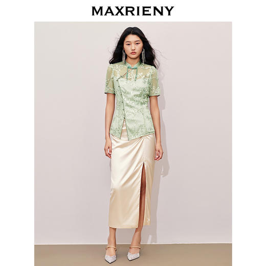 【商场同款】MAXRIENY华丽立体钉珠刺绣新中式上衣2024夏季新款(货号:MC85TP327) 商品图1