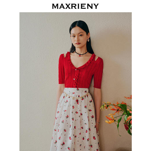 MAXRIENY夏日柔美木耳边镂空小红莓针织开衫上衣(货号:MC88SW309) 商品图1