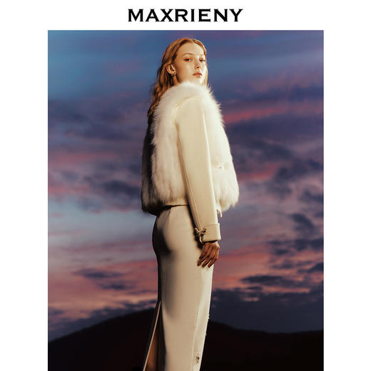 MAXRIENY*优雅复古感雪花钉珠直筒高腰包臀半裙(货号:MC88SK765) 商品图2