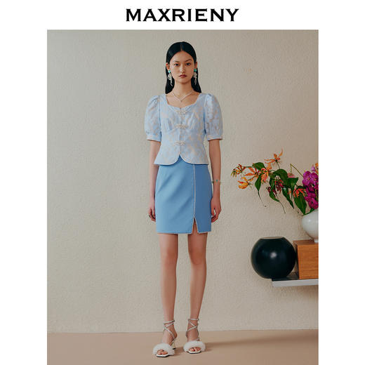MAXRIENY甜美新中式盘扣截短雪纺衫23夏款上衣(货号:MC88TP325) 商品图1