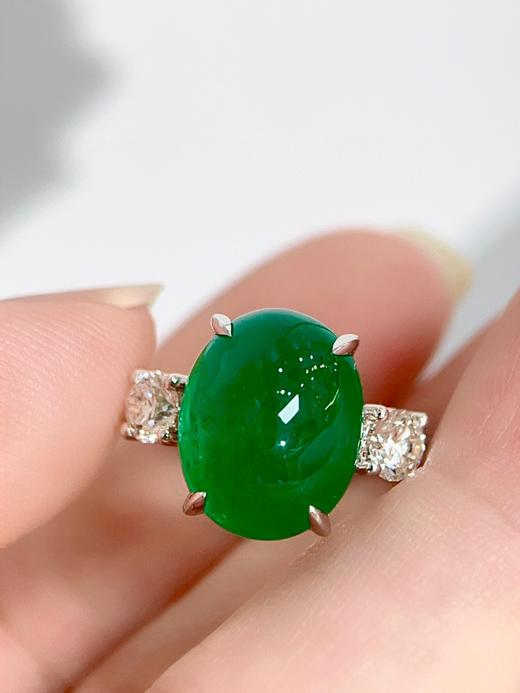 7.68克拉祖母绿戒指三石款 商品图3