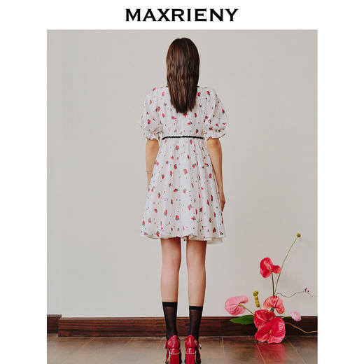 MAXRIENY甜美一字肩吊带连衣裙草莓印花泡泡袖裙子(货号:MC88DR251) 商品图3