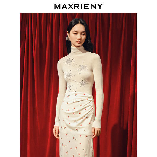 【商场同款】MAXRIENY华丽复古感烫钻套头羊毛毛衫23冬款修身上衣(货号:MC88SW854) 商品图2