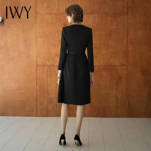 IWY/秋装女款风衣式收腰圆领西服裙子黑色大摆连衣裙Q1201 商品图3