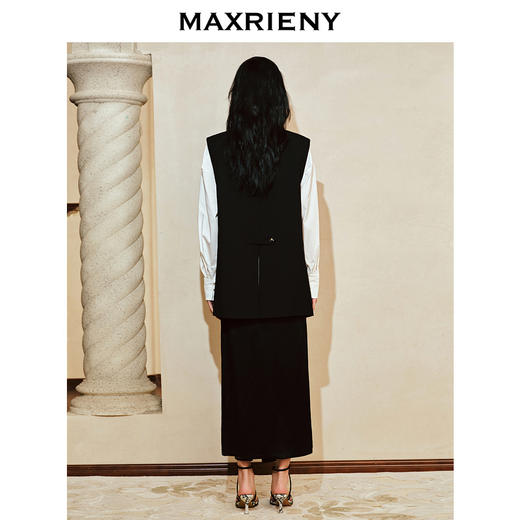 【东方玉兰-商场同款】MAXRIENY*复古时尚感廓形马夹背心2024(货号:MC85VE002) 商品图3