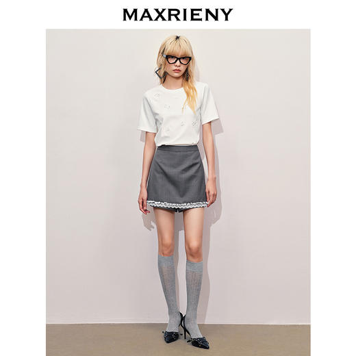 【浪漫度假-商场同款】MAXRIENY蕾丝裙摆短裙学院风甜美半裙(货号:MC85SK319) 商品图1