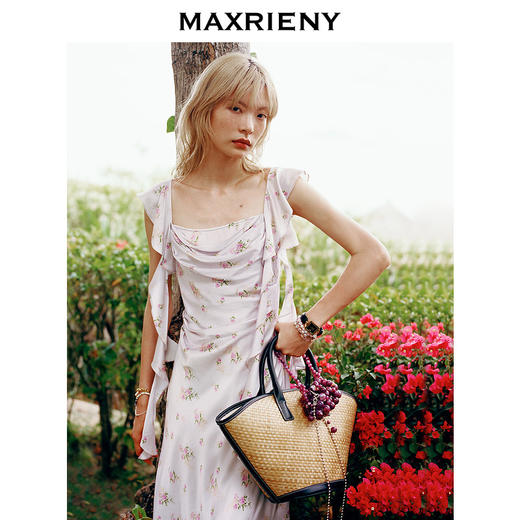 【浪漫度假-商场同款】MAXRIENY紫玫瑰连衣裙波浪花边真丝印花(货号:MC85DR407) 商品图2