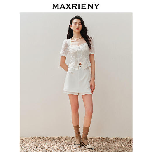 【静奢度假-商场同款】MAXRIENY宫廷感轻盈飘逸鱼骨结构上衣女(货号:MC85TP294) 商品图1