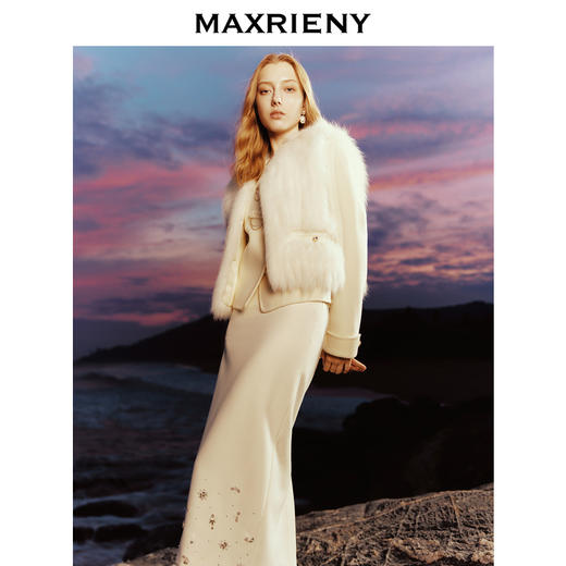 MAXRIENY*优雅复古感雪花钉珠直筒高腰包臀半裙(货号:MC88SK765) 商品图1