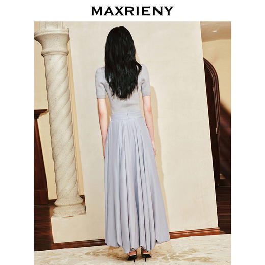 【商场同款-摩登女爵】MAXRIENY复古赫本套头修身针织毛衫24春款(货号:MC85SW052) 商品图3