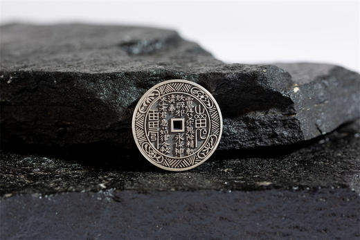 矩德泉坊 纯银手作   山鬼刻花（2.6厘米版）QY401010791 商品图4