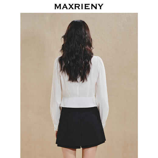 【商场同款】MAXRIENY清新中式衬衫女刺绣编织带上衣收腰开叉(货号:MS85TP515) 商品图3