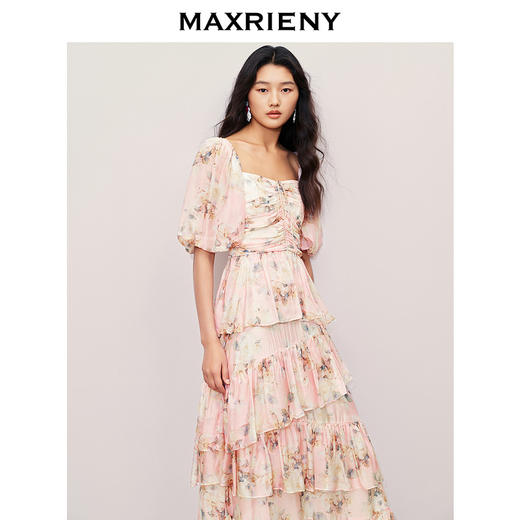 【 浪漫上新-商场同款】MAXRIENY大方领浪漫复古抽褶连衣裙(货号:MC85DR368) 商品图2