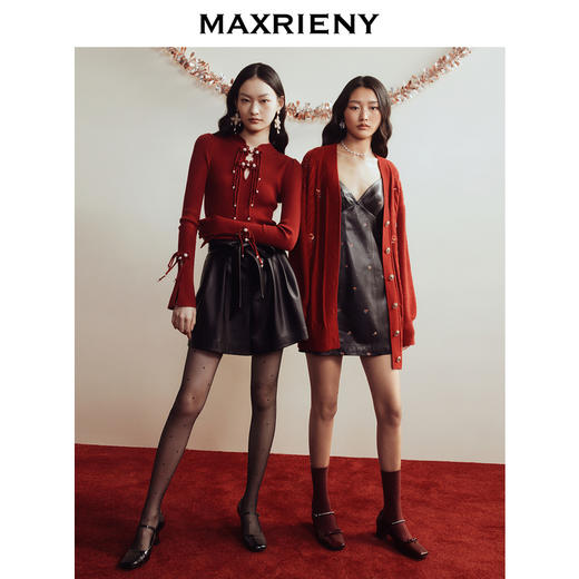 MAXRIENY浪漫复古感花朵刺绣针织开衫23冬季新款女(货号:MC88JA840) 商品图1