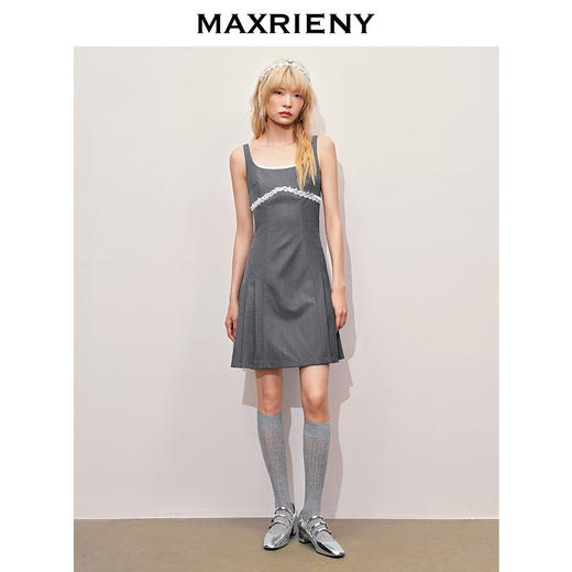 【浪漫度假-商场同款】MAXRIENY蕾丝珠饰学院甜美连衣裙(货号:MC85DR373) 商品图1