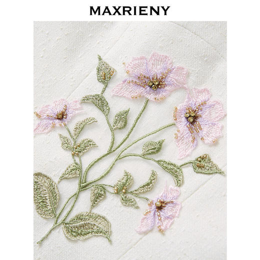 【商场同款】MAXRIENY繁花小白裙华丽立体钉珠贴花连衣裙甜美(货号:MC85DR389) 商品图2