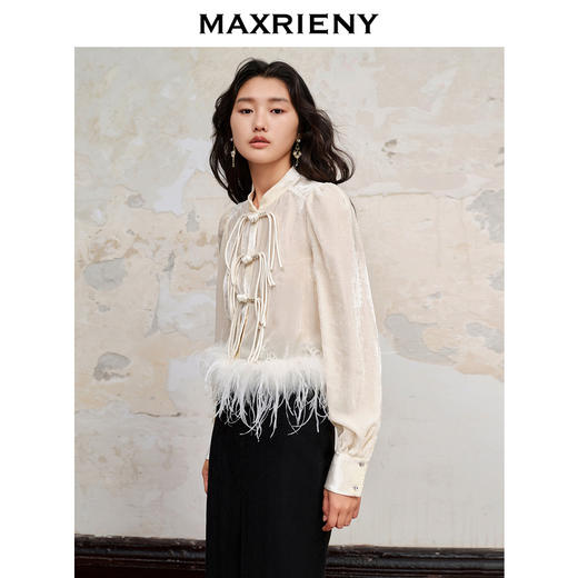 【商场同款】MAXRIENY新中式廓形流苏盘扣丝绒衬衫23秋冬新款上衣(货号:MC88TP605) 商品图2