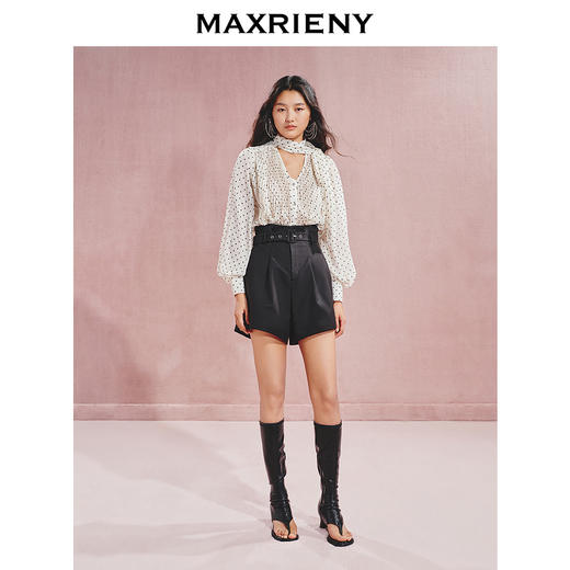 【贵雅日常-商场同款】MAXRIENY*休闲感本布腰带高腰A字短裤(货号:MC85PA504) 商品图1