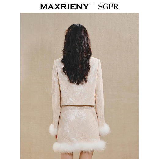 [东方新摩登]MAXRIENY贵雅新中式外套国风盘扣领肌理感提花上衣(货号:MS85JA516) 商品图3