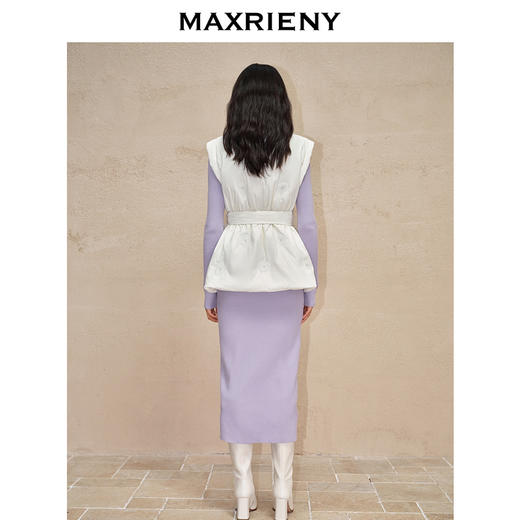 MAXRIENY千金*刺绣雪花羽绒马甲肌理感外套马夹(货号:MC88DC767) 商品图3