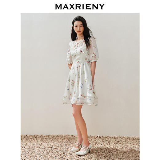 【浪漫花园-商场同款】MAXRIENY植物诗花卉印花娃娃裙甜美连衣裙(货号:MC85DR043) 商品图1
