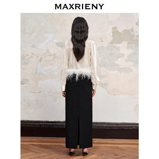 【商场同款】MAXRIENY新中式廓形流苏盘扣丝绒衬衫23秋冬新款上衣(货号:MC88TP605) 商品图3