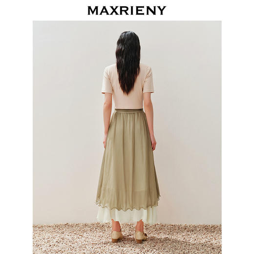 【静奢度假-商场同款】MAXRIENY华丽休闲感精钉珠T恤短袖上衣女(货号:MC85TS257) 商品图3